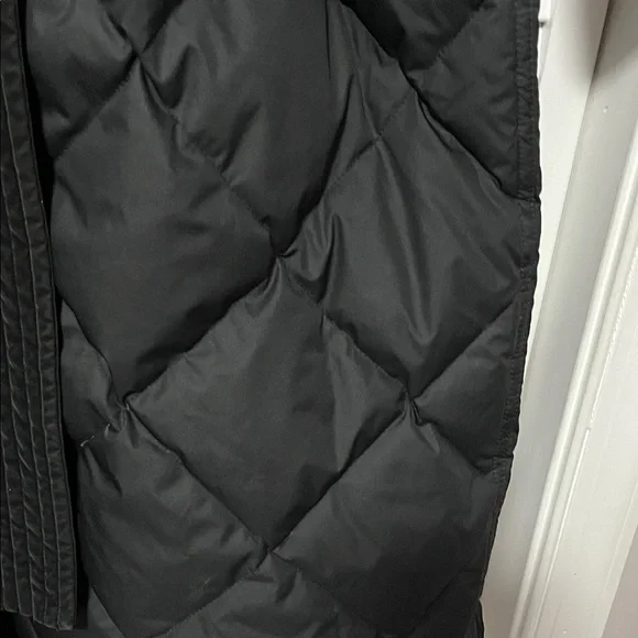 Athleta Boulevard Down Duster Black Quilted Long Coat - Picture 8 of 8